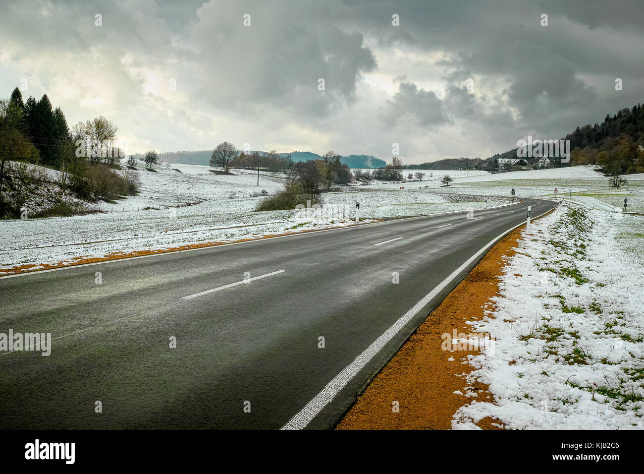 Paysage de neige dans le sud de la Forêt Noire, Bade-Wurtemberg, Allemagne. Banque D'Images