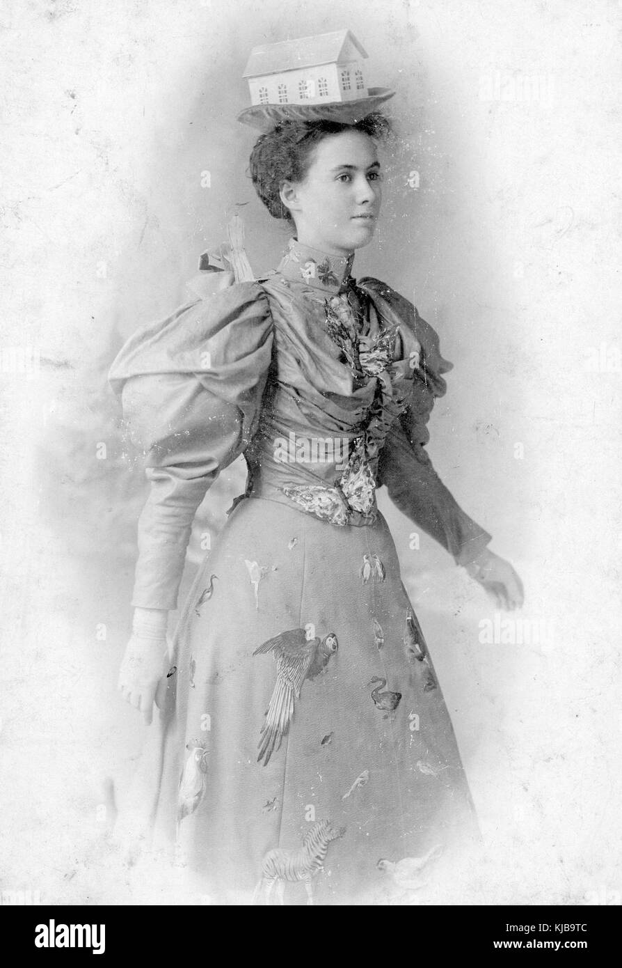 Frances Gwendolyn Castens l'arche de Noé dans son costume, porté en cas de patinage, Halifax, Nouvelle-Écosse, Canada, 1890 Banque D'Images