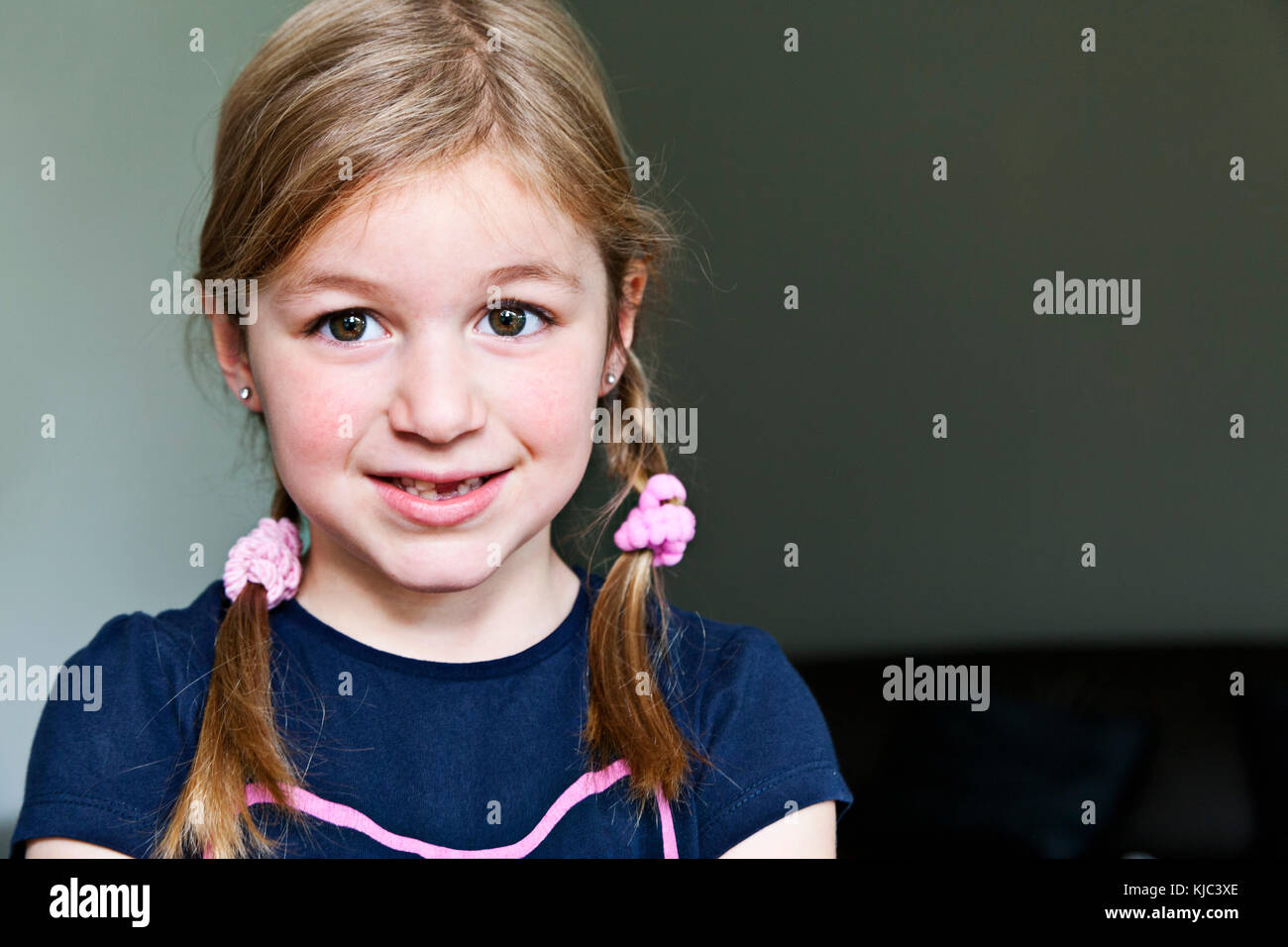 Portrait de fille avec cheveux en Braid Banque D'Images