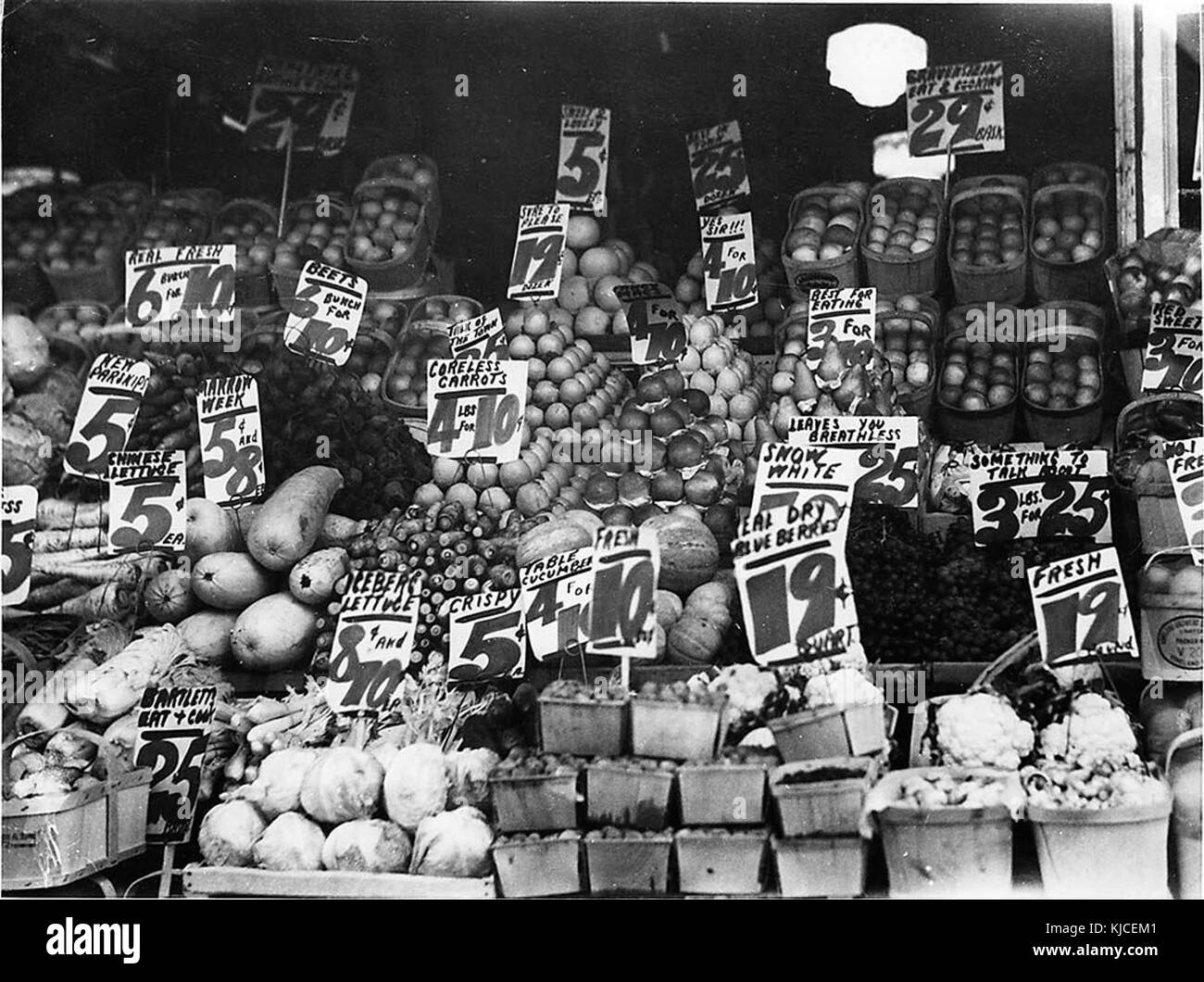 Magasin de fruits et légumes sur Coxwell Banque D'Images