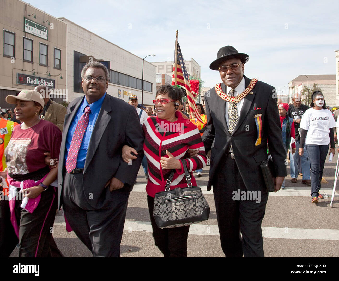 Cette image marque le 45e anniversaire de la Marche des droits civils, commémorant l'événement historique qui a joué un rôle crucial dans la promotion de l'égalité raciale et des droits civils aux États-Unis. Banque D'Images