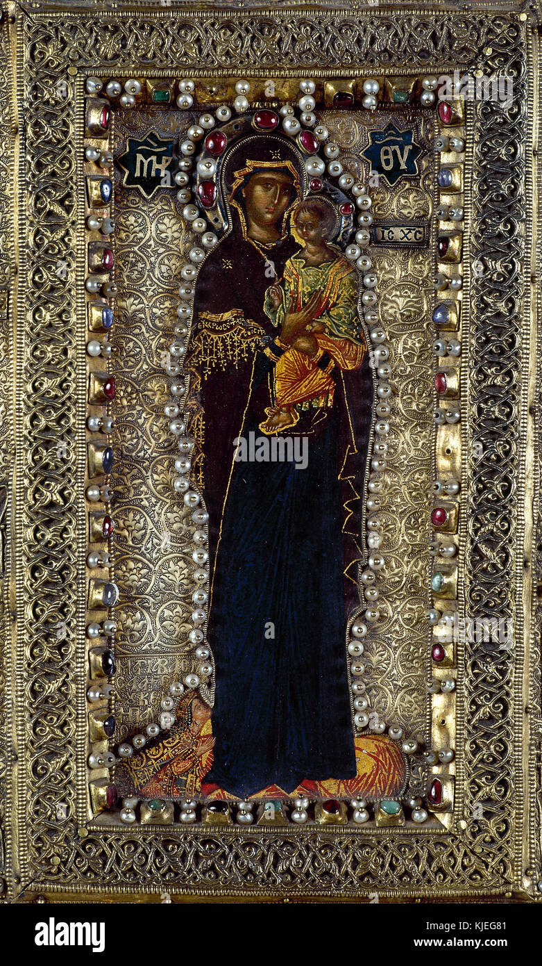 L'art byzantin du xive siècle. despotates reliquaire du saint. 1370. École de l'Athos et 1995937. montagnes. d'argent en relief détail vierge à l'enfant Jésus. musée diocésain de Cuenca. L'Espagne. Banque D'Images