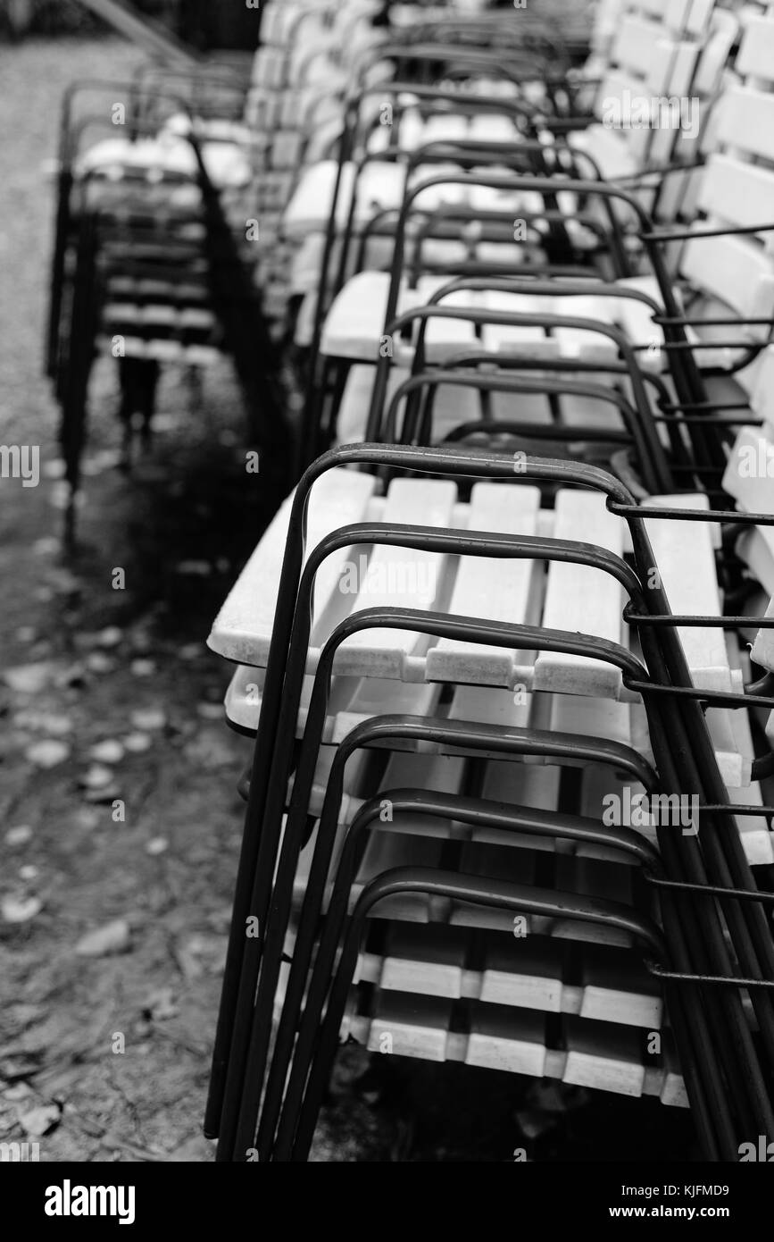 Matières de chaises avec accoudoirs. Résumé photo noir et blanc Banque D'Images