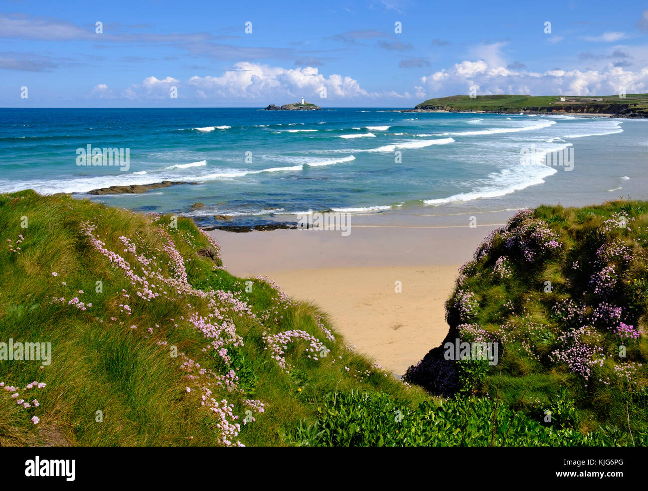 Gwithian Godrevy Strand, Godrevy-Leuchtturm auf Island, bei Gwithian, Baie de St Ives, Cornwall, Angleterre, Iles Banque D'Images