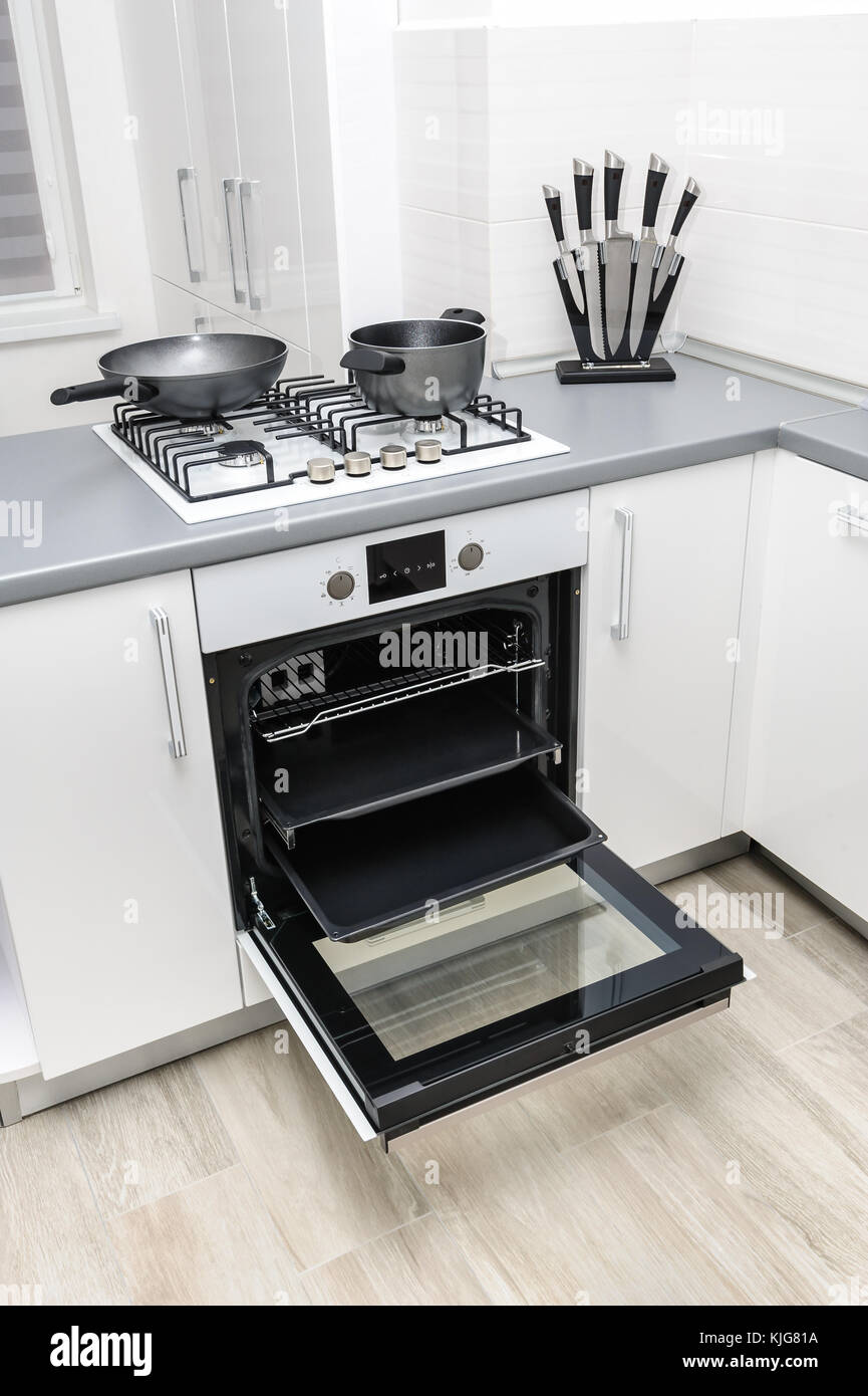 Cuisine moderne blanc Banque D'Images