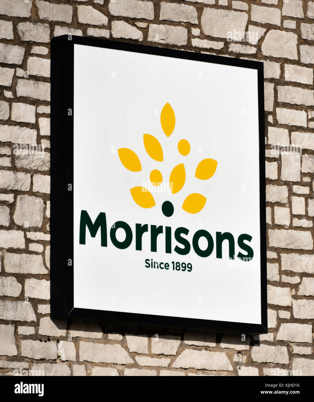 Morrison's Supermarket logo. Morrison's, le vieux Showground, Kendal, Cumbria, Angleterre, Royaume-Uni, Europe. Banque D'Images