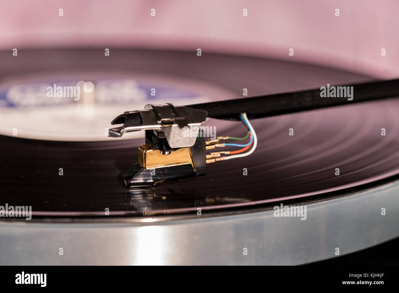 Table de vinyle de haute qualité et de bras Banque D'Images