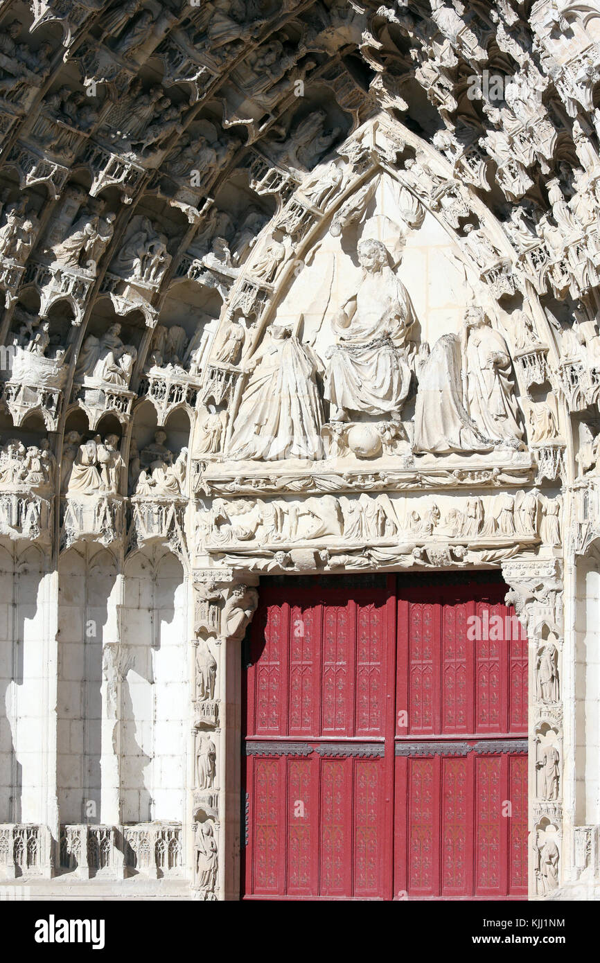 La cathédrale dédiée à Saint Etienne. Avant de l'Ouest. Le Jugement dernier. La France. Banque D'Images