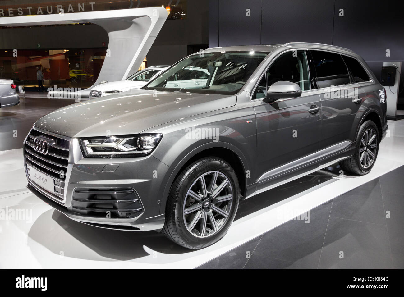 Bruxelles - 12 jan 2016 : Nouvelle Audi Q7 voiture SUV présenté à l'Automobile de Bruxelles. Banque D'Images