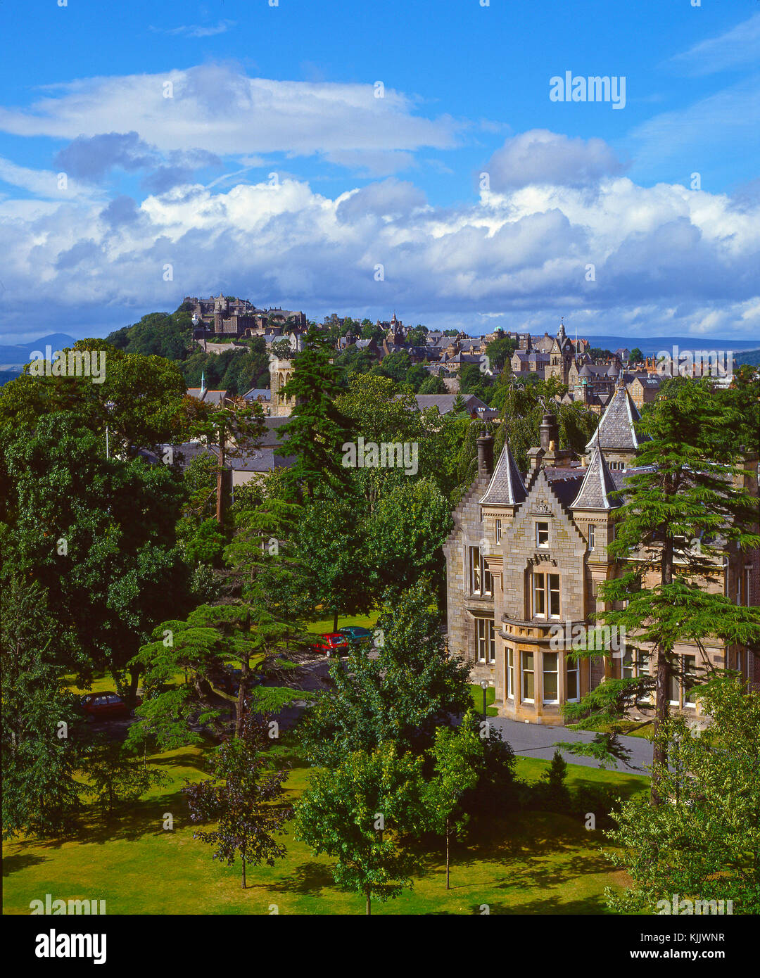 Une belle vue d'été à vers Stirling et la colline du Château, vue depuis le sud, l'Ecosse centrale Banque D'Images