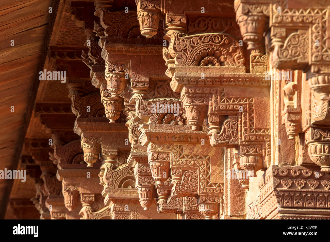 Fatehpur Sikri, fondée en 1569 par l'empereur moghol Akbar, fut la capitale de l'Empire moghol de 1571 à 1585. Complexe du palais impérial. B Banque D'Images