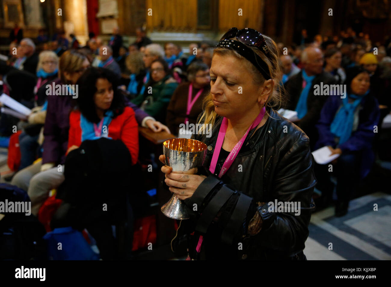 FRATELLO pèlerinage à Rome. Procession eucharistique. L'Italie. Banque D'Images