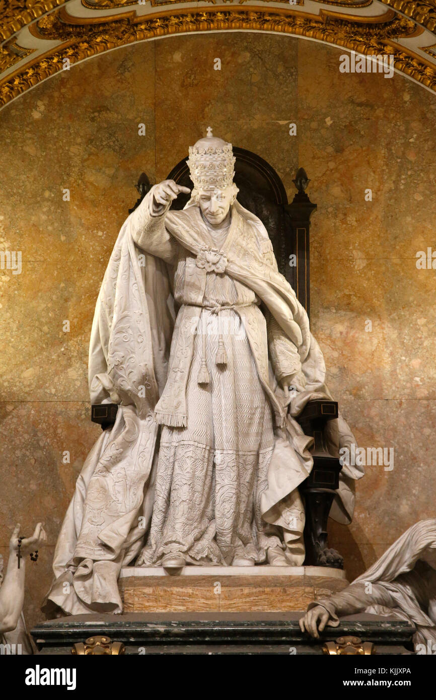 Détail du pape Léon XIII monument à St Jean de Latran, l'église de Rome. L'Italie. Banque D'Images