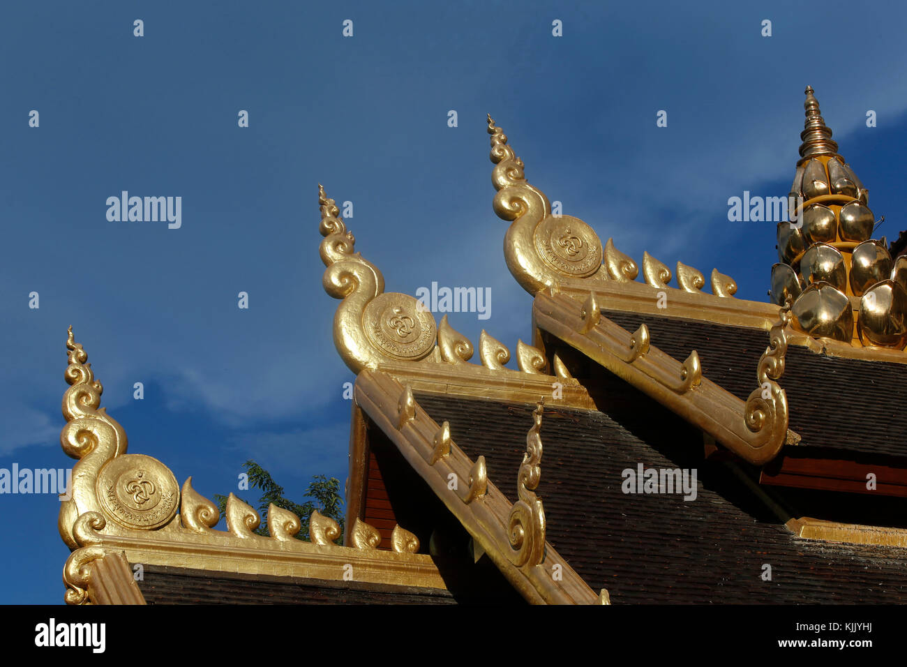 Wat Chedi Luang, Chiang Mai. La Thaïlande. Banque D'Images