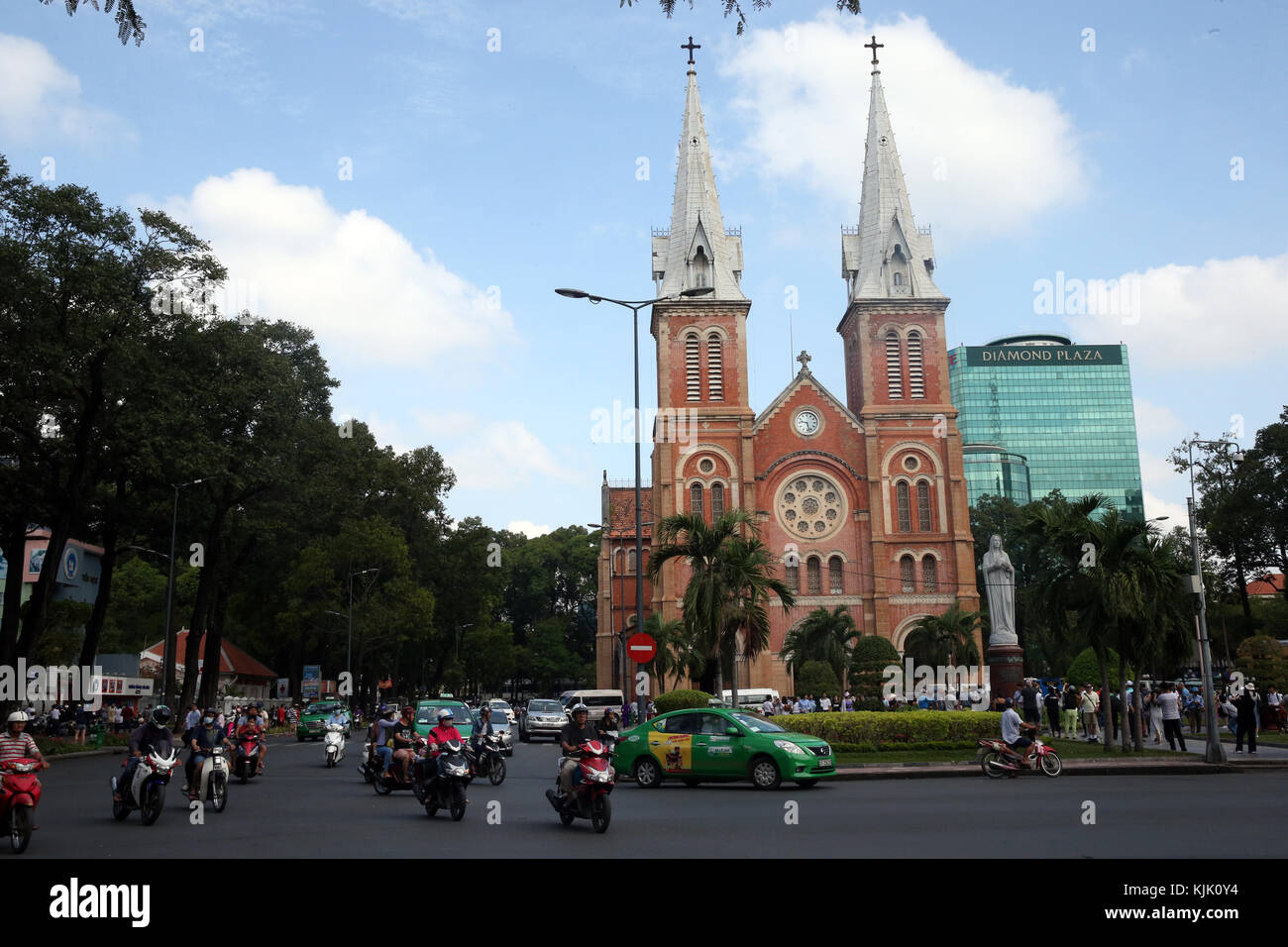 La cathédrale Notre Dame. Le district de Dong Khoi. Ho Chi Minh Ville. Le Vietnam. Banque D'Images