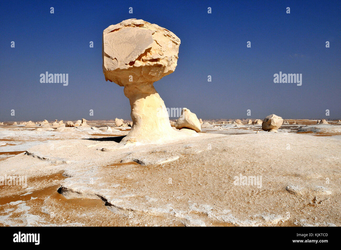 Le désert blanc, province Assiout. L'Égypte. Banque D'Images