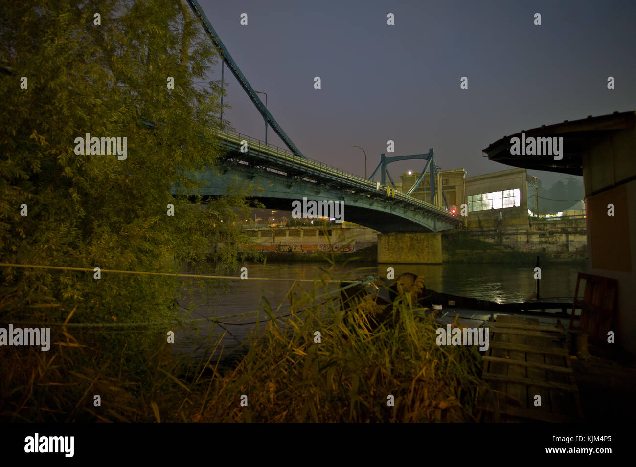 Île Seguin rive de la seine - 17/11/2011 - L'île Seguin - bords de seine - lumière du matin à Seguin - sylvain leser / le pictorium Banque D'Images
