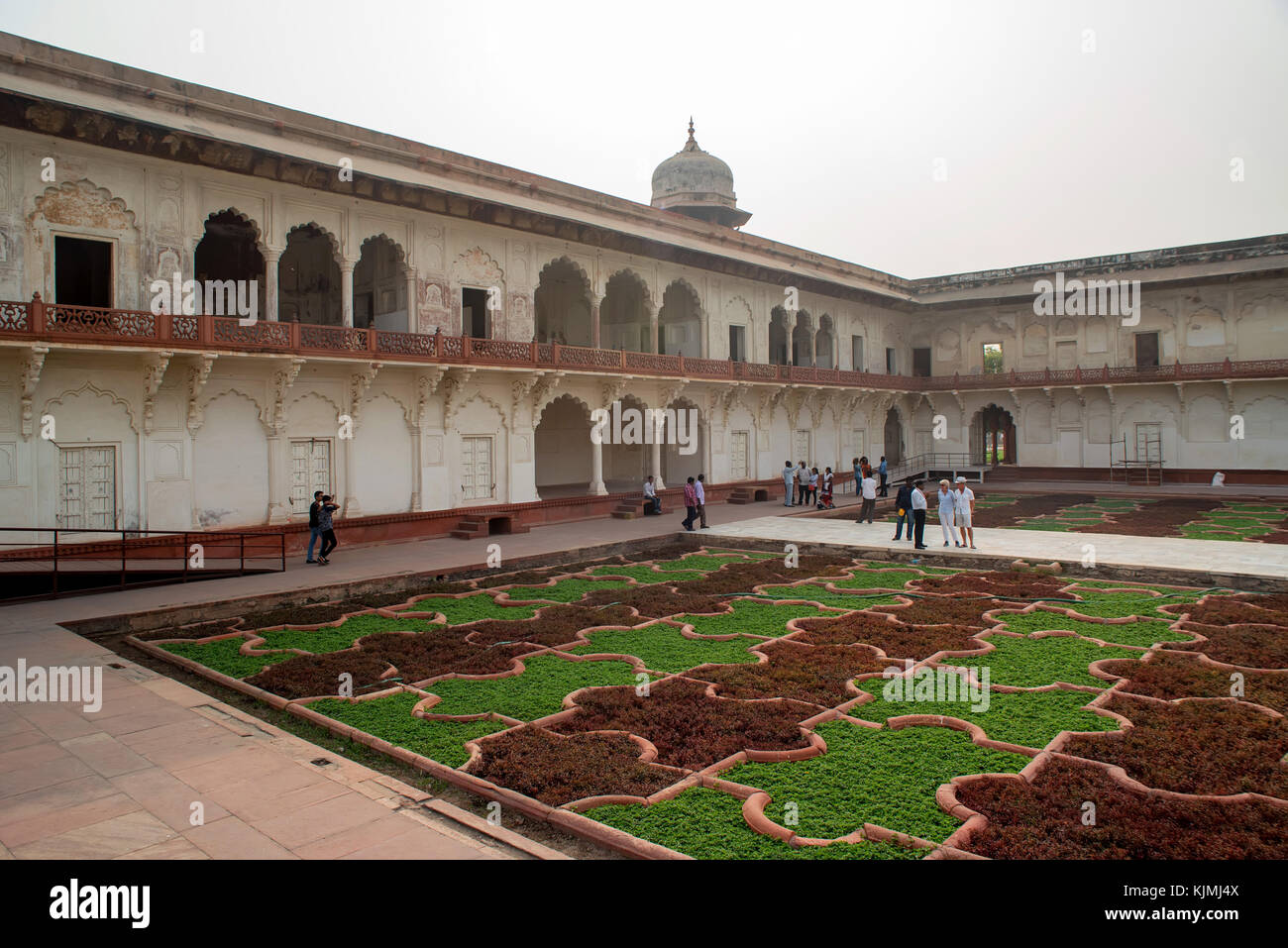Fort, Agra, Inde - novembre 2017 : angoori bagh Banque D'Images