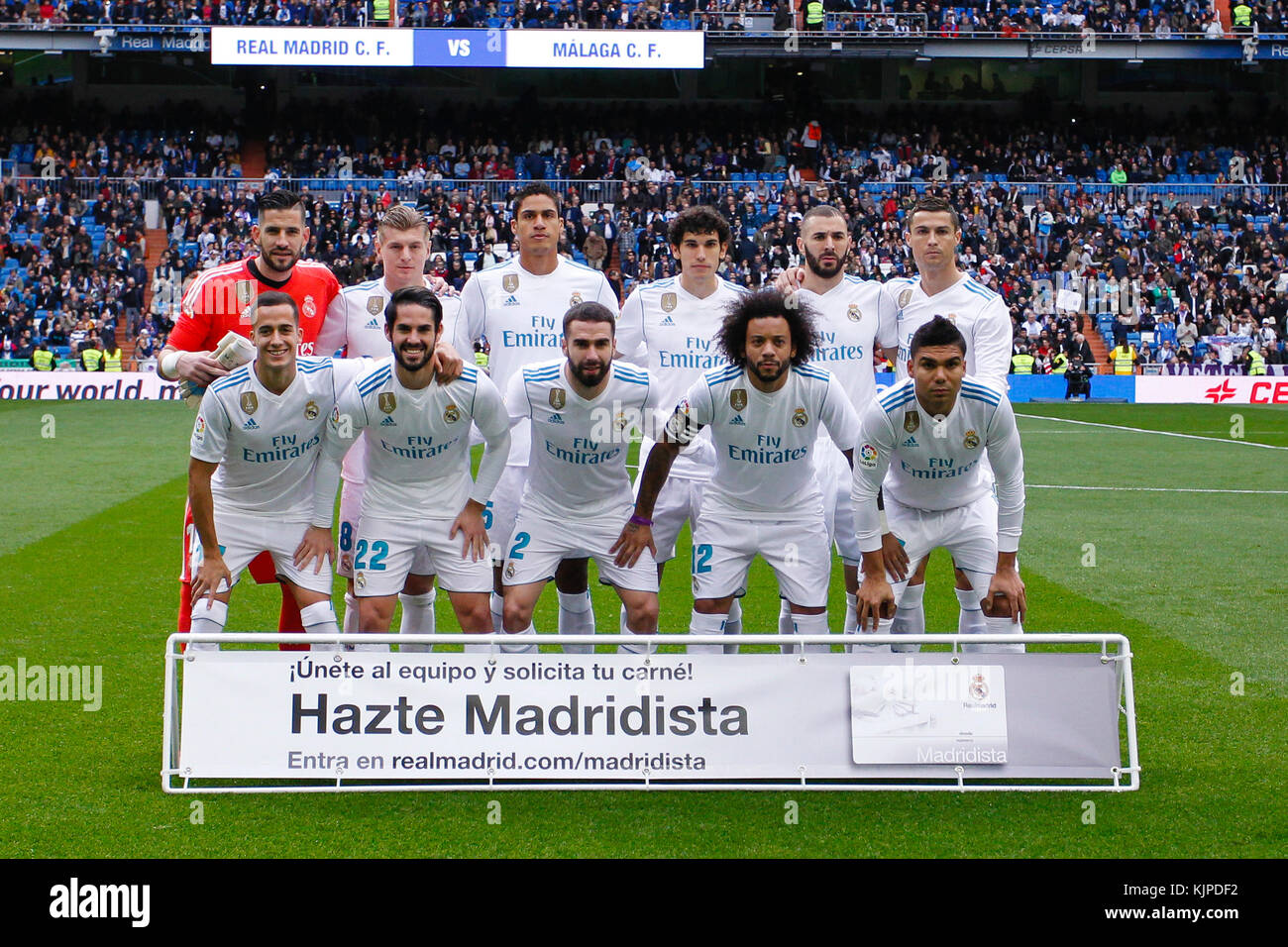 Team Group Liune-Up la Liga entre le Real Madrid vs Malaga CF au stade Santiago Bernabeu de Madrid, Espagne, le 25 novembre 2017 . Crédit : Gtres Información más Comuniación on line, S.L./Alamy Live News Banque D'Images