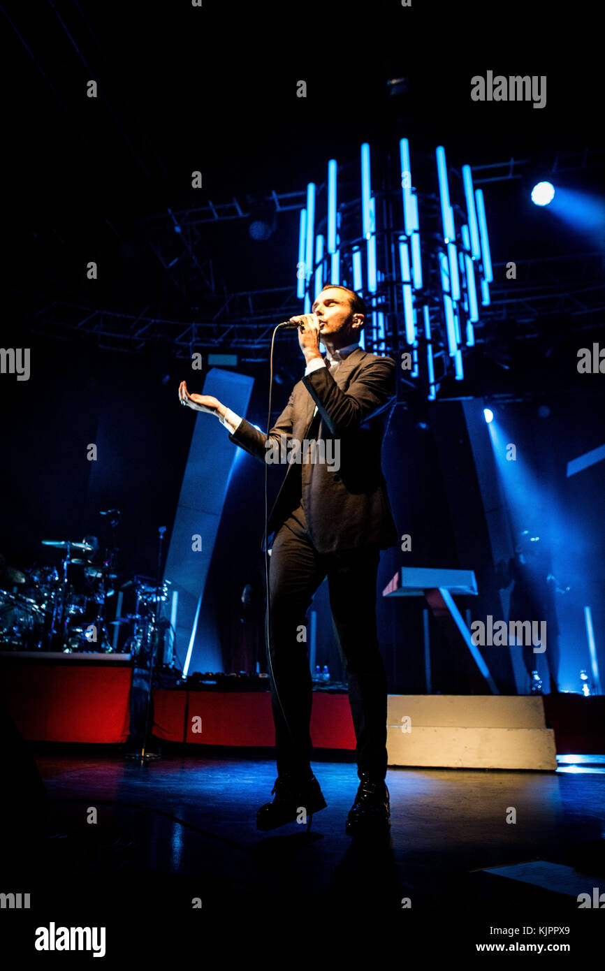 Milan, Italie. 28 nov, 2017 28 novembre 2017. milan fait mal en concert à fabrique crédit : Roberto finizio/Alamy live news Banque D'Images