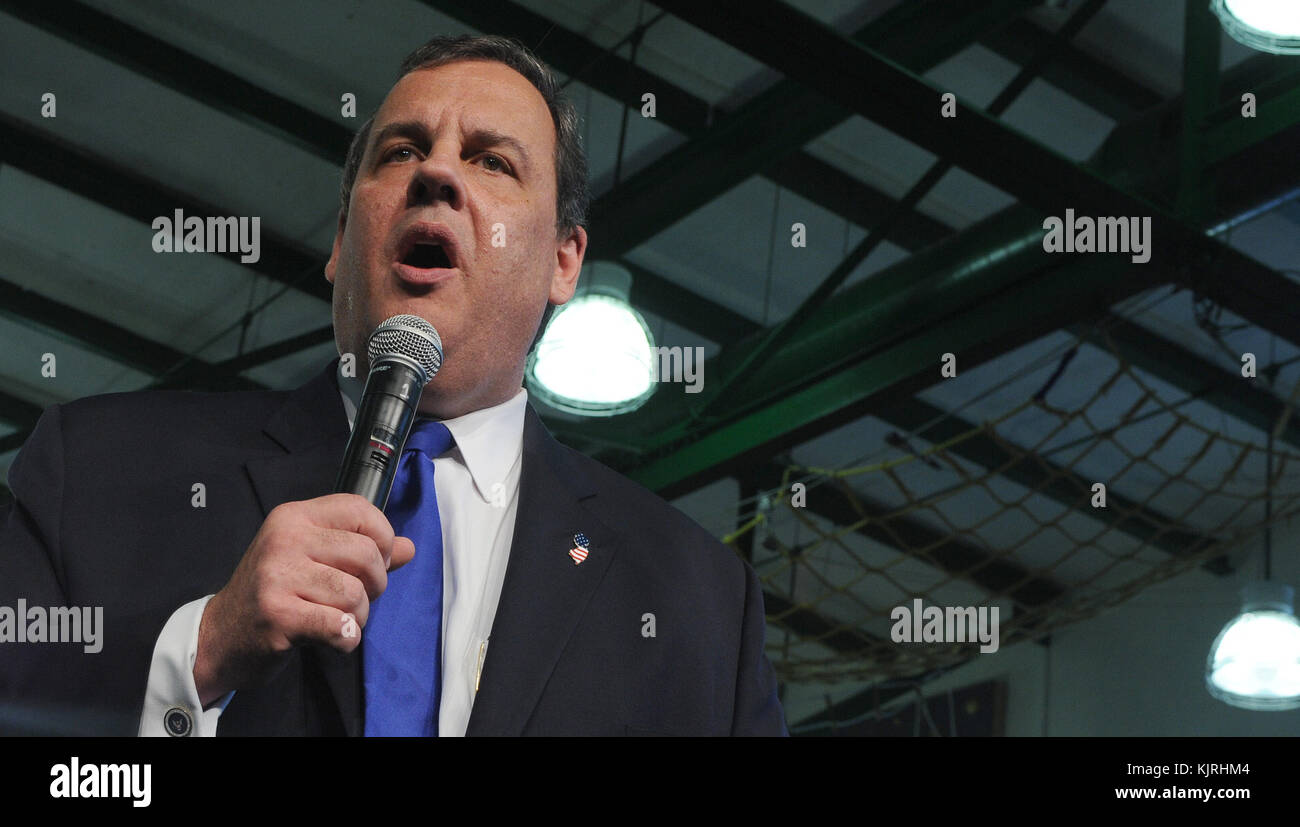 Livingston, NEW JERSEY - 30 juin : gov. Chris Christie fait son annonce pesidential 2016 le 30 juin 2015 à Livingston high school à Livingston, New Jersey. Personnes : gov. Chris christie t Banque D'Images