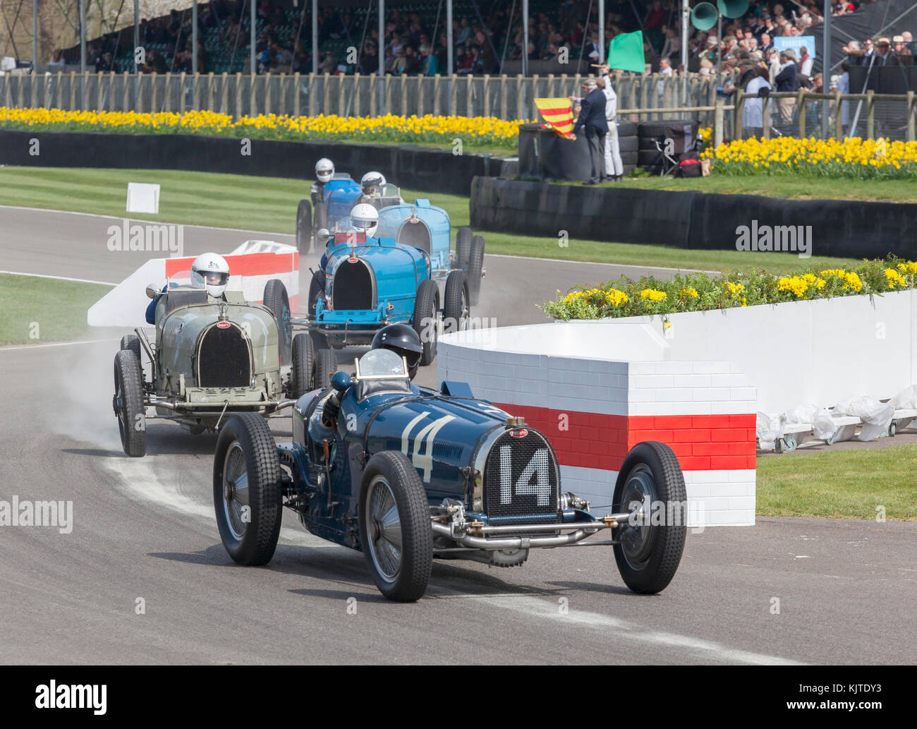 Bugatti Goodwood Revival, course de moto Historique Banque D'Images
