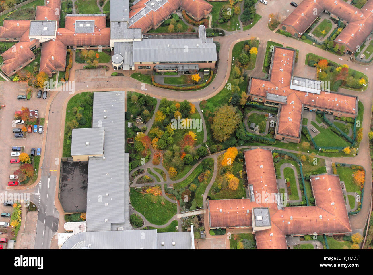 Au-dessus de la ville. Vue aérienne de rues et maisons à Bristol, Angleterre. Banque D'Images