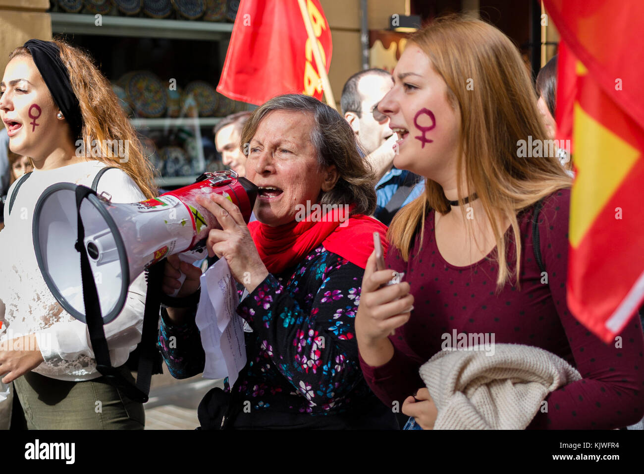 Protestation à Malaga en Espagne. organisée dans le cadre de la journée internationale pour l'élimination de la violence contre les femmes le 25 novembre 2017 Banque D'Images