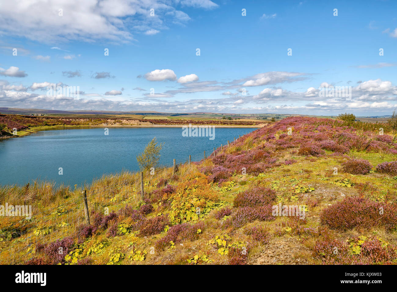 La carrière de Blubberhouses aujourd'hui désutilisée est devenue un havre pour la sauvagine et la faune dans la belle région de Niddowson AONB Banque D'Images