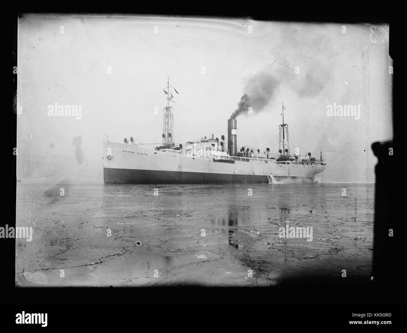 Cette photographie présente l’Akers mekverksted (atelier mécanique Akers), un site industriel historique connu pour son rôle important dans la fabrication norvégienne. L’image reflète l’architecture et les machines de l’atelier. Banque D'Images