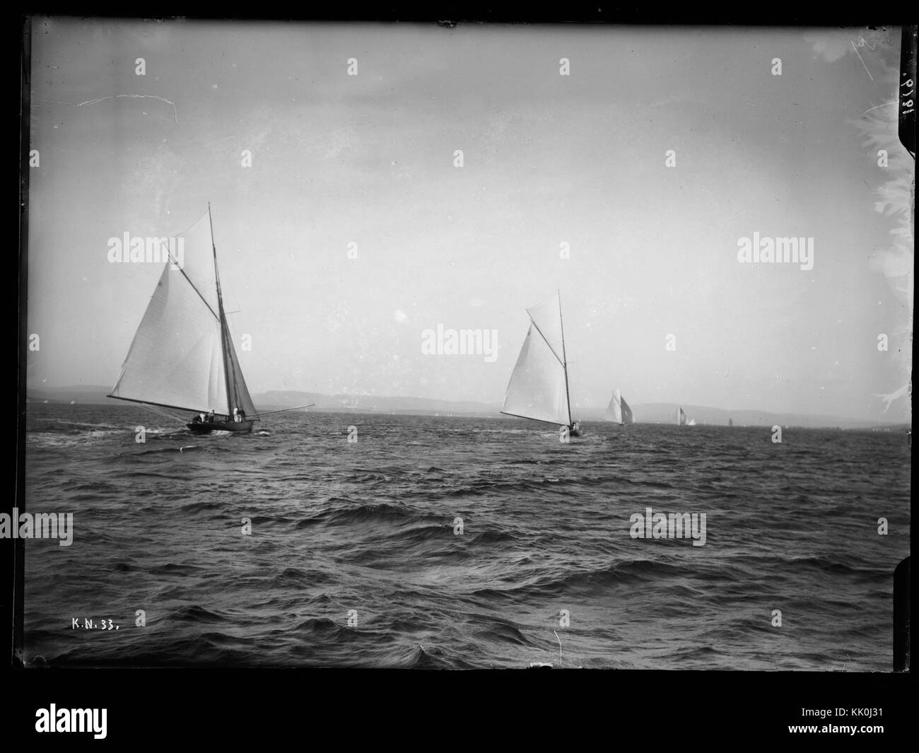 Une photographie historique de la régate KNS de 1919, documentant l'histoire de la navigation et de la navigation maritime compétitives de l'événement. Banque D'Images