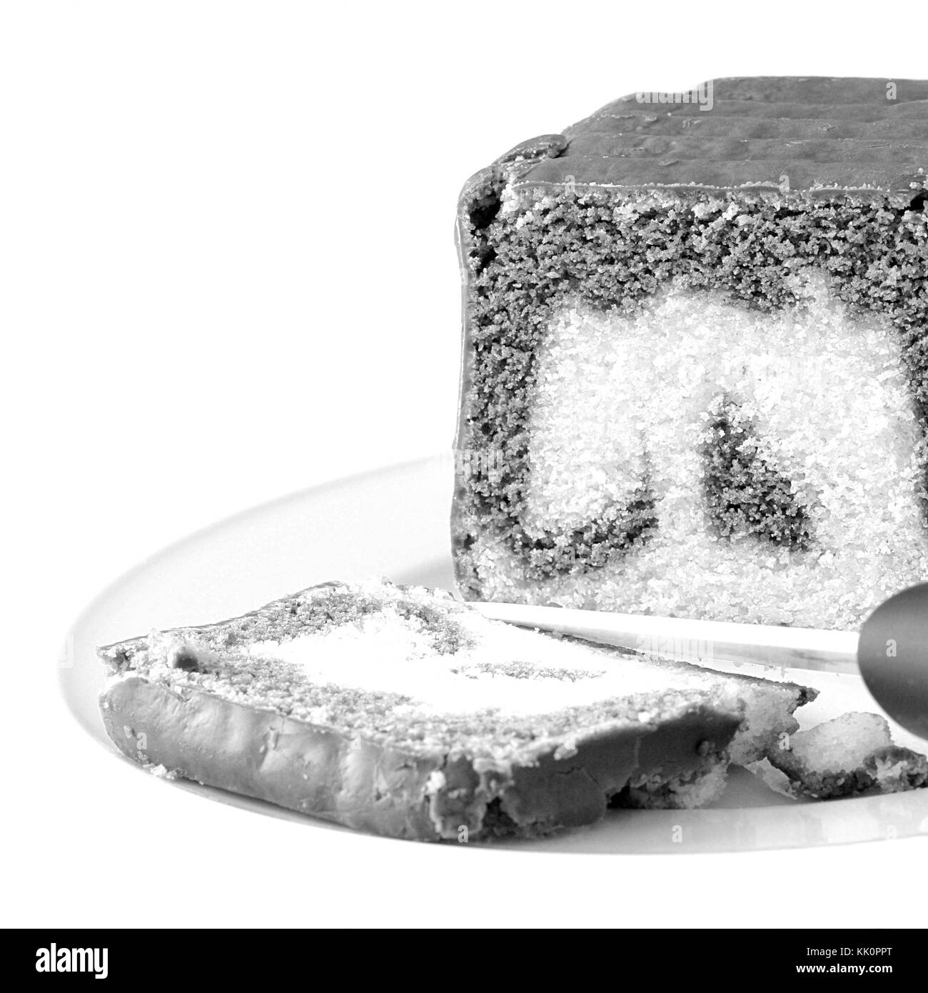 Gâteau au chocolat maison, B&W, carré Banque D'Images Gâteau au chocolat maison, B&W, carré Banque D'Images