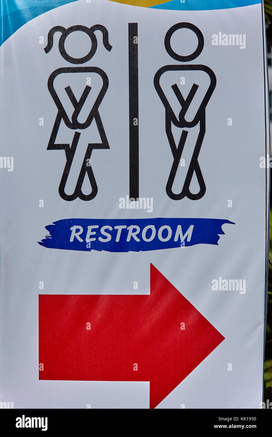 Restroom sign. Toilettes hommes et femmes. Salle de bain, WC. L'humour Banque D'Images