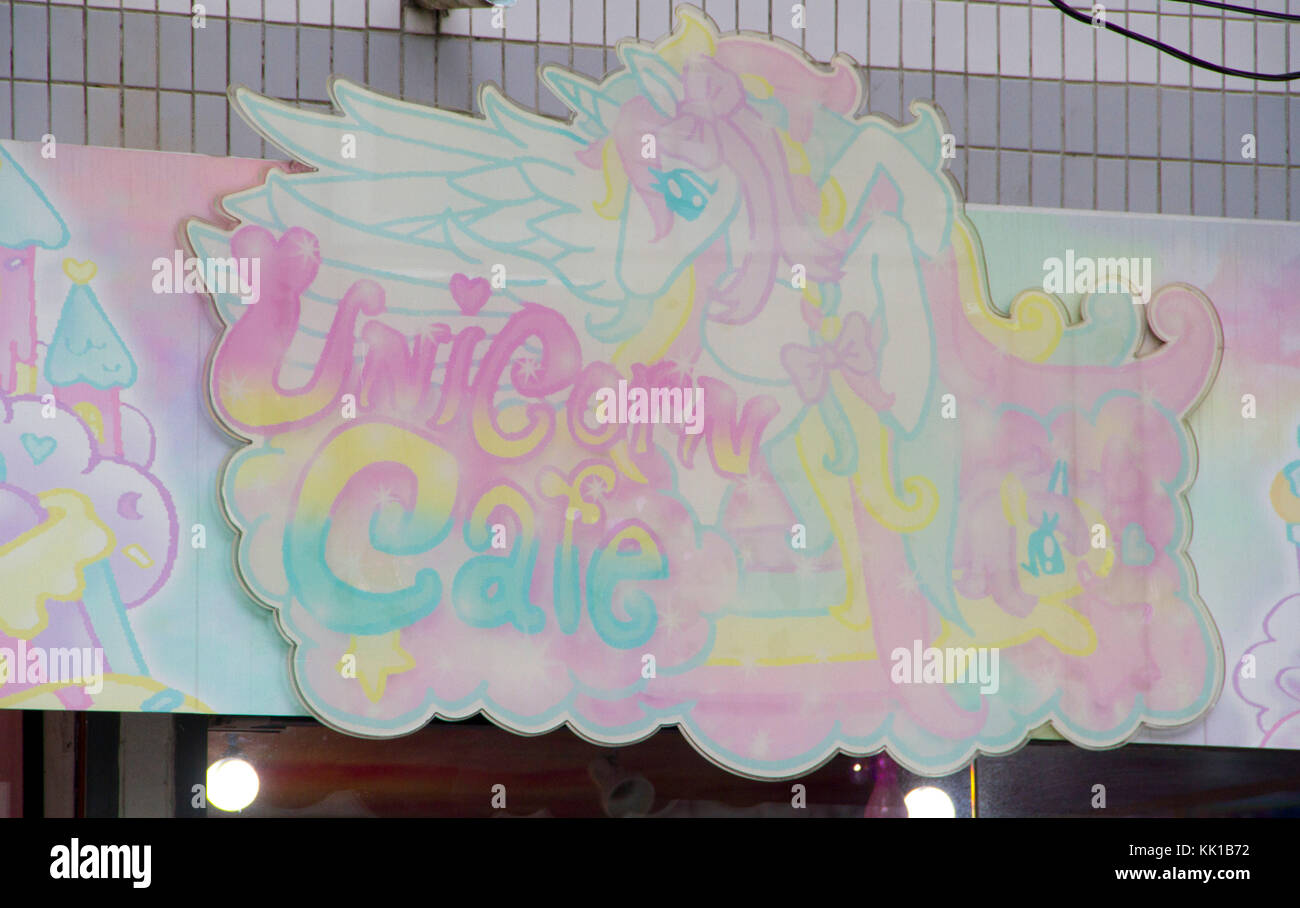 L'entreprise signe à l'unicorn cafe, une licorne et thème arc-en-ciel à Bangkok, Thaïlande. Banque D'Images