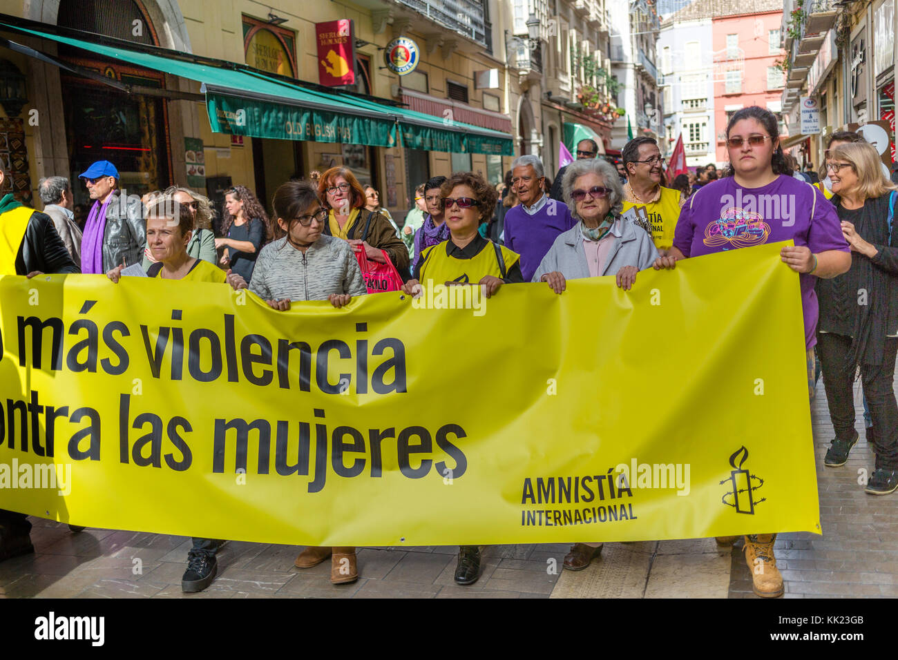 Protestation à Malaga en Espagne. organisée dans le cadre de la journée internationale pour l'élimination de la violence contre les femmes le 25 novembre 2017 Banque D'Images