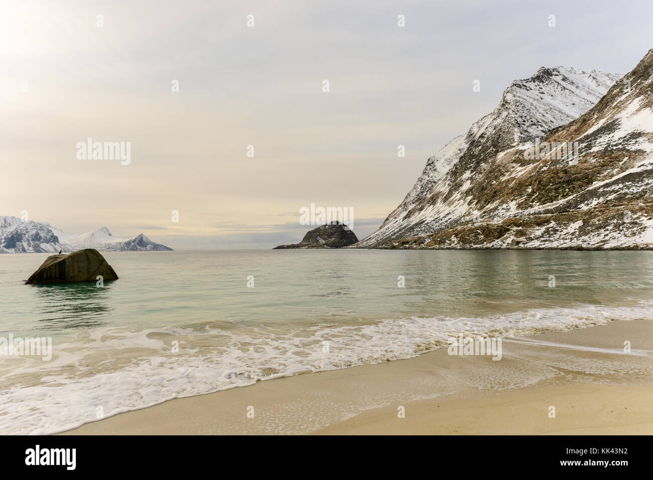 Haukland beach dans les îles Lofoten, norvège en hiver. Banque D'Images