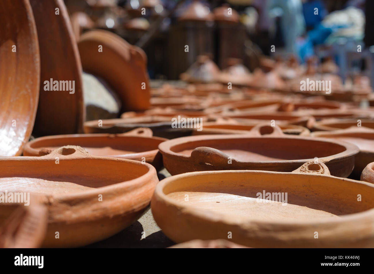 Pile de poterie marocaine Banque D'Images