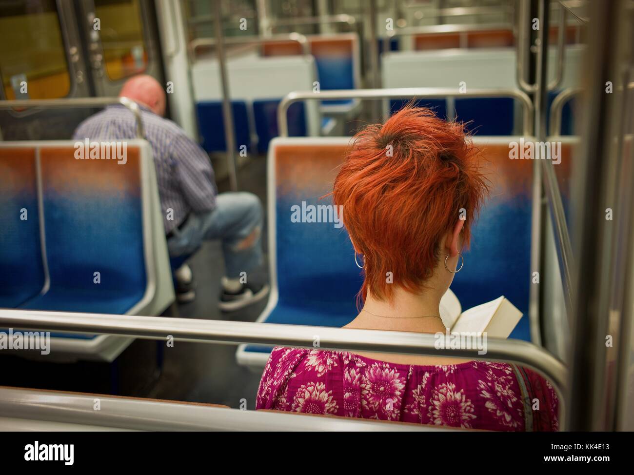 Une partie de la ville - 04/09/2012 - Metro - passager - Sylvain Leser / Le Pictorium Banque D'Images