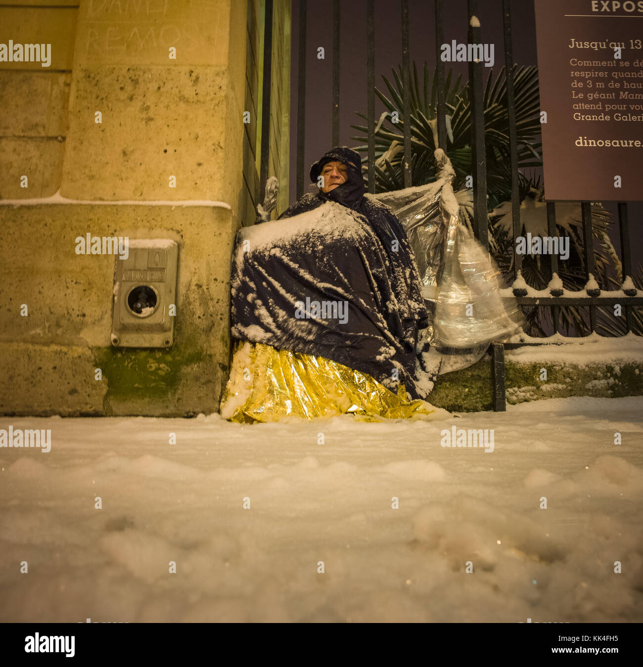 Portraits de sans-abri parisiens - 18/01/2013 - - isolation - sylvain leser / le pictorium Banque D'Images
