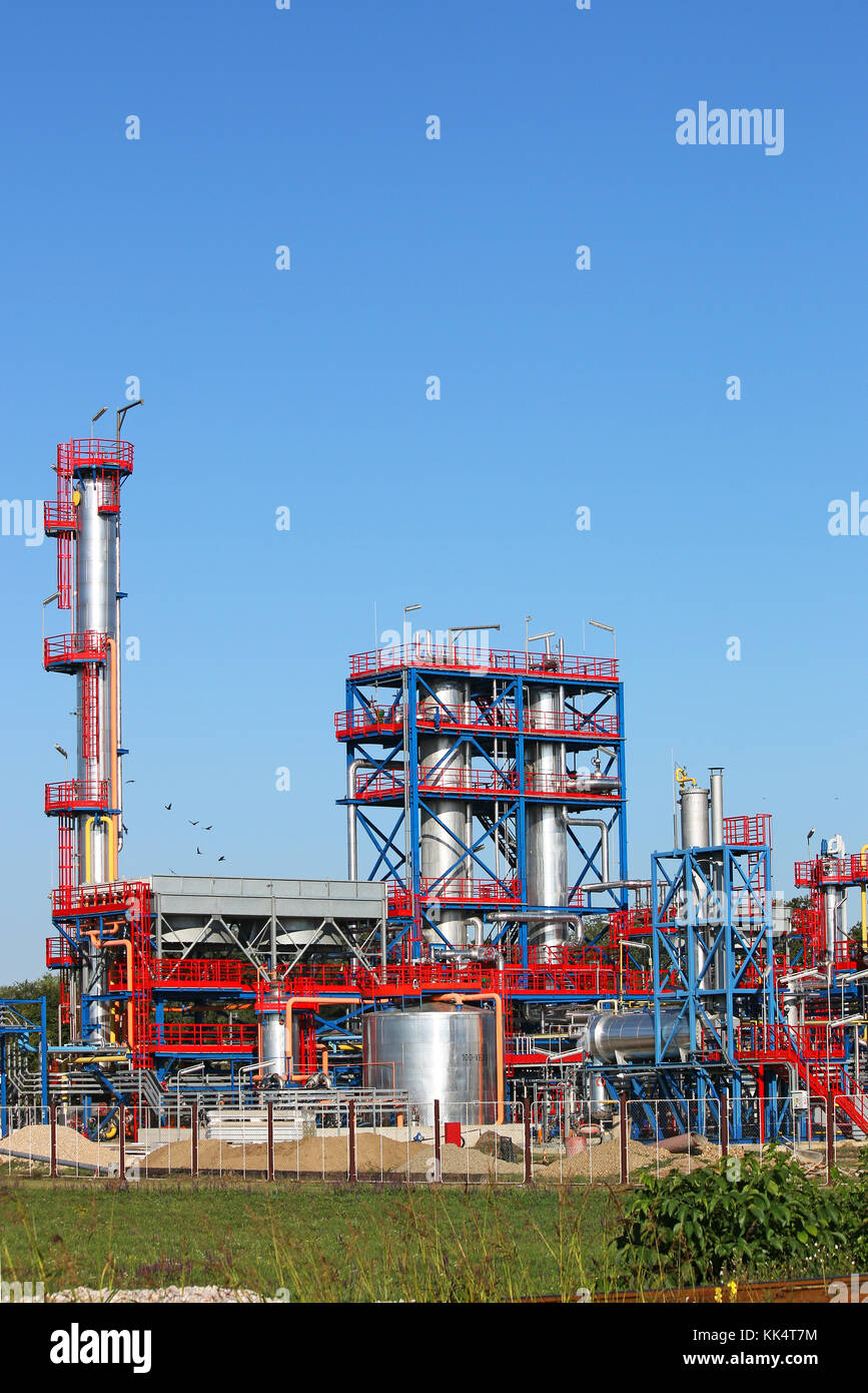 Nouvelle usine pétrochimique industrie de raffinage Banque D'Images