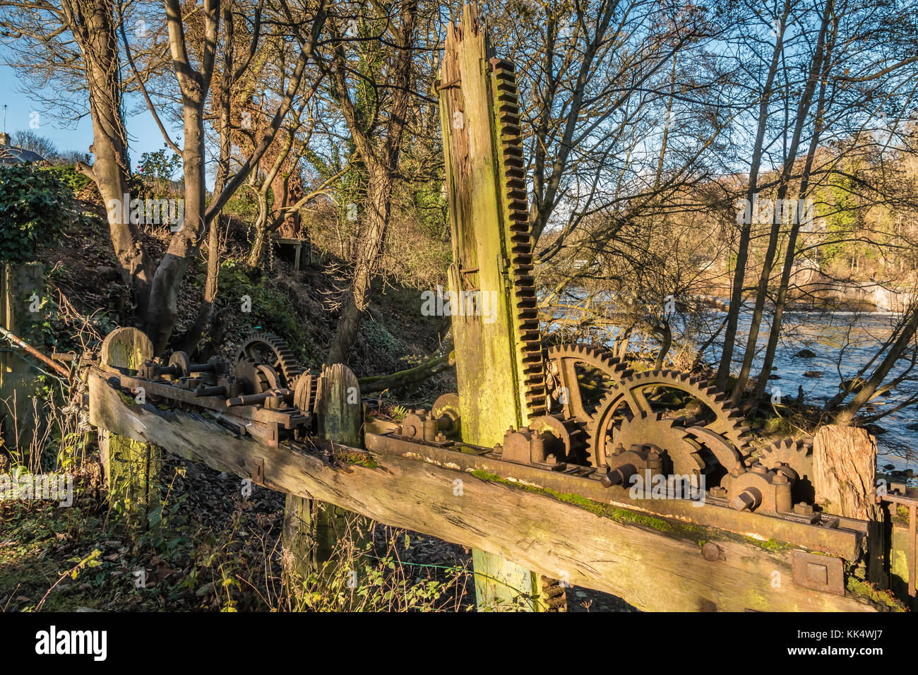 Une partie de la demeure de la vanne mécanisme du maintenant démolie Ullathorne's Mill, Barnard Castle, Angleterre du Nord-Est, Royaume-Uni Banque D'Images