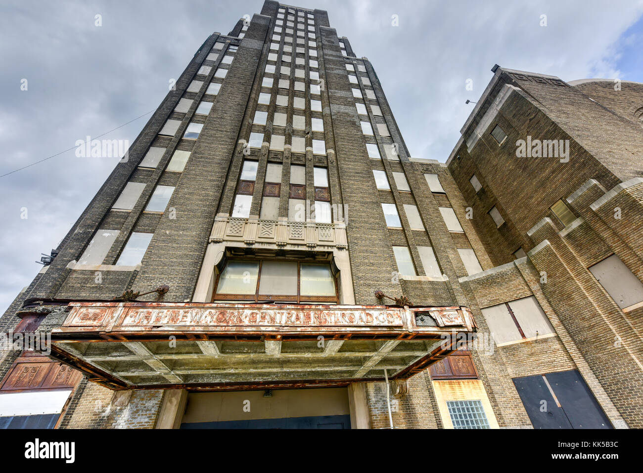 Buffalo central terminal est une ancienne gare ferroviaire de Buffalo, New York. Les 17 étages de style art déco a été actif de 1929 à 1979. Banque D'Images