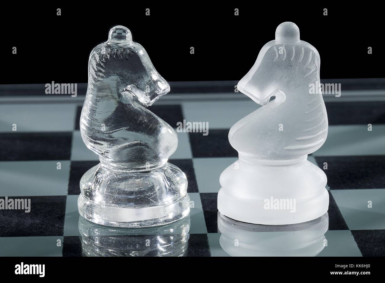 Deux knight chess piece Banque D'Images