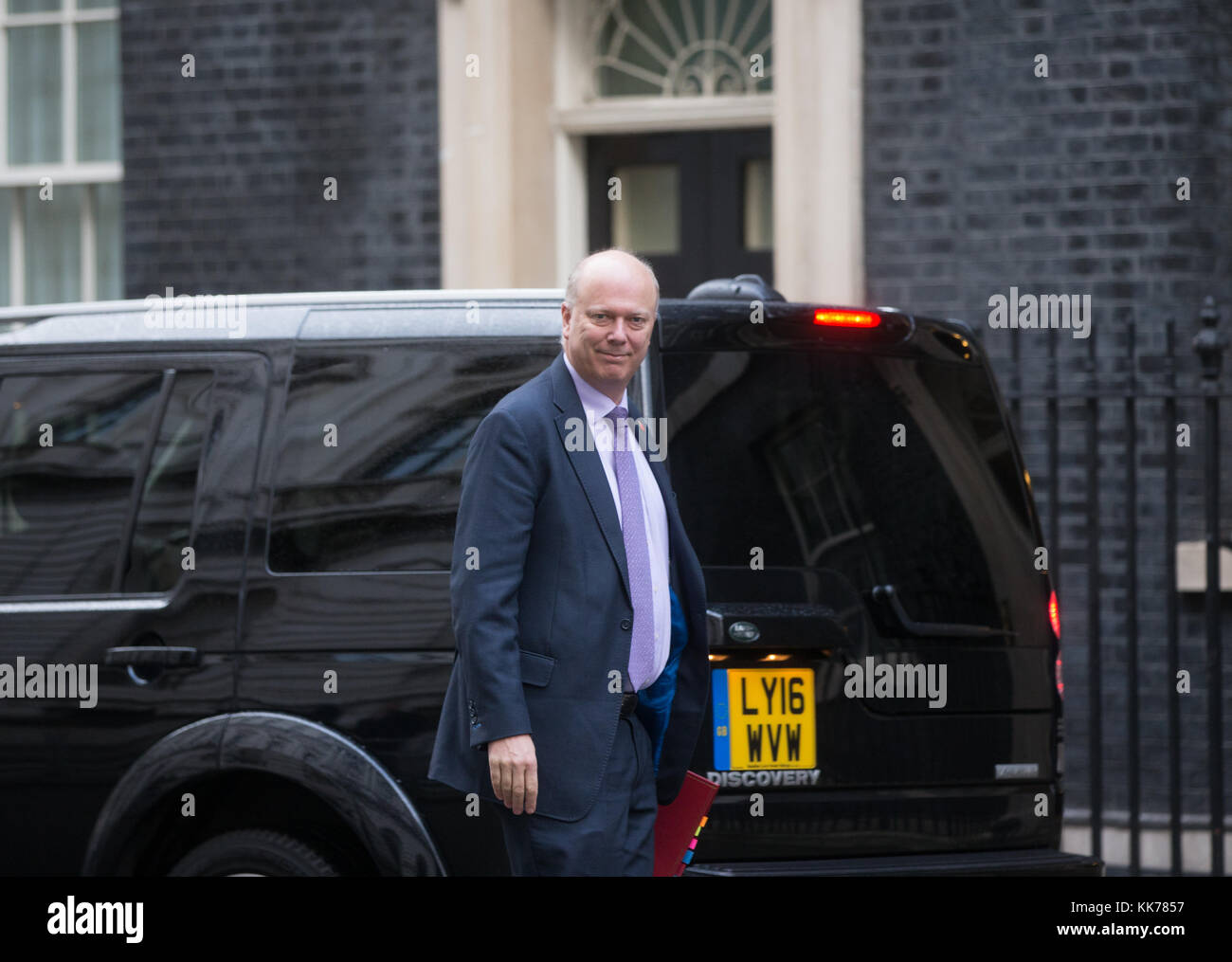 Secrétaire aux transports, Chris Grayling, MP pour Epsom et Ewell, arrive pour une réunion du Cabinet à Downing Street Banque D'Images