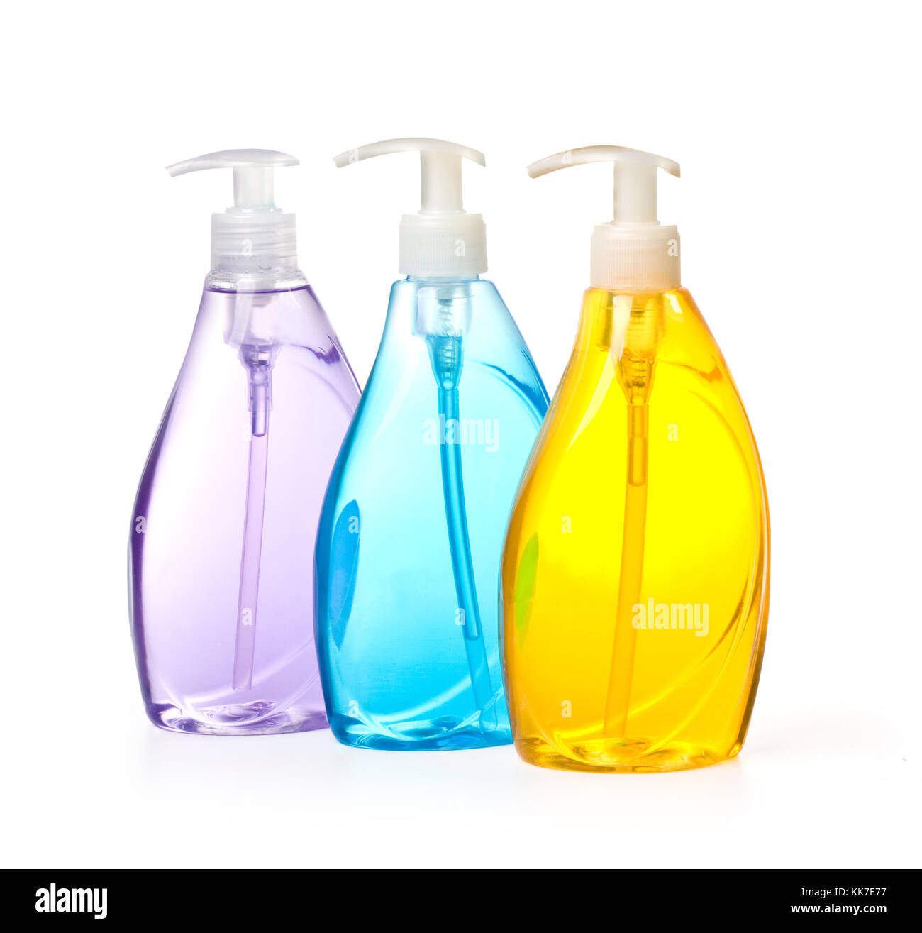 Les bouteilles en plastique avec du savon liquide sur un fond blanc avec clipping path Banque D'Images