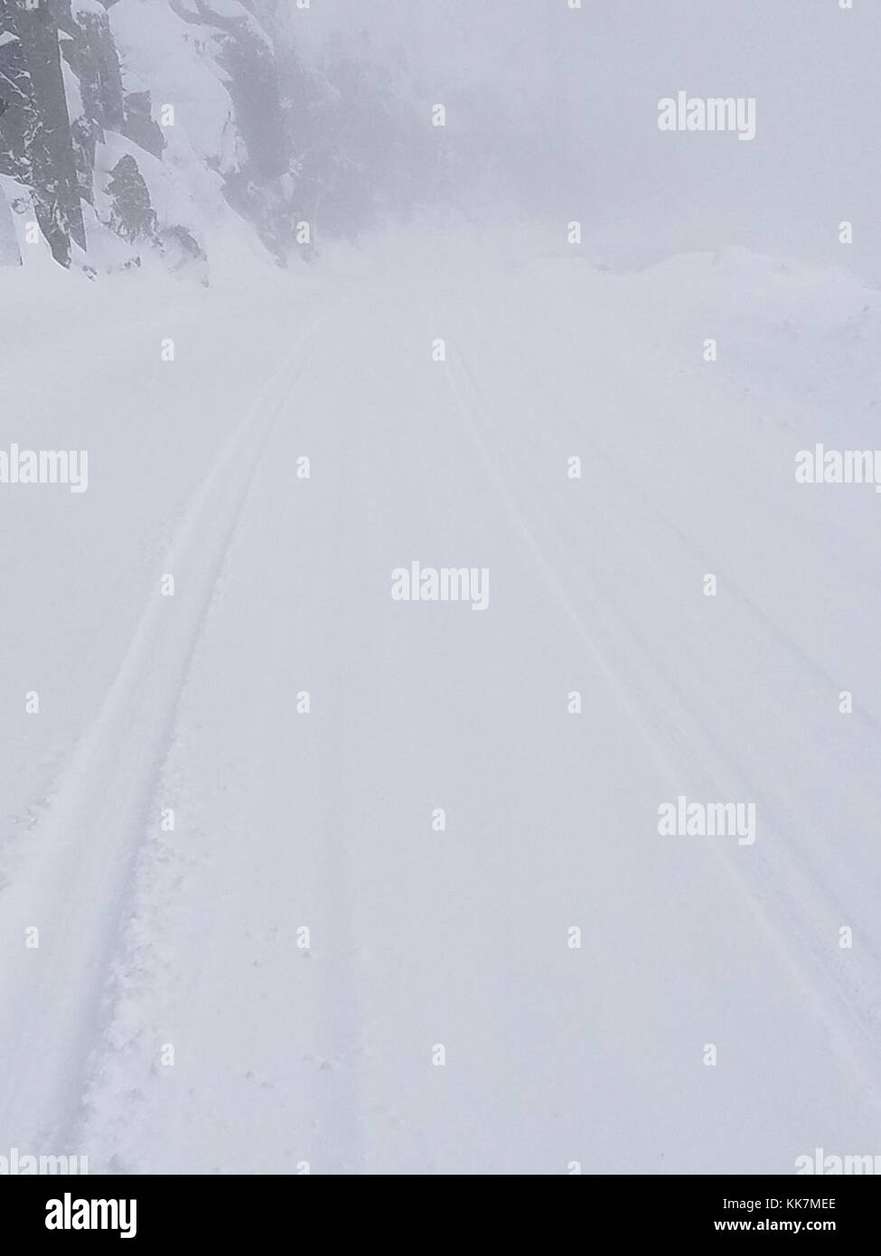 SR 410 à l'ouest du Sommet du Col de Chinook, le mercredi 23 novembre 2016. Col Chinook à l'ouest du Sommet 11-23-16 (3) 31263623486 o Banque D'Images