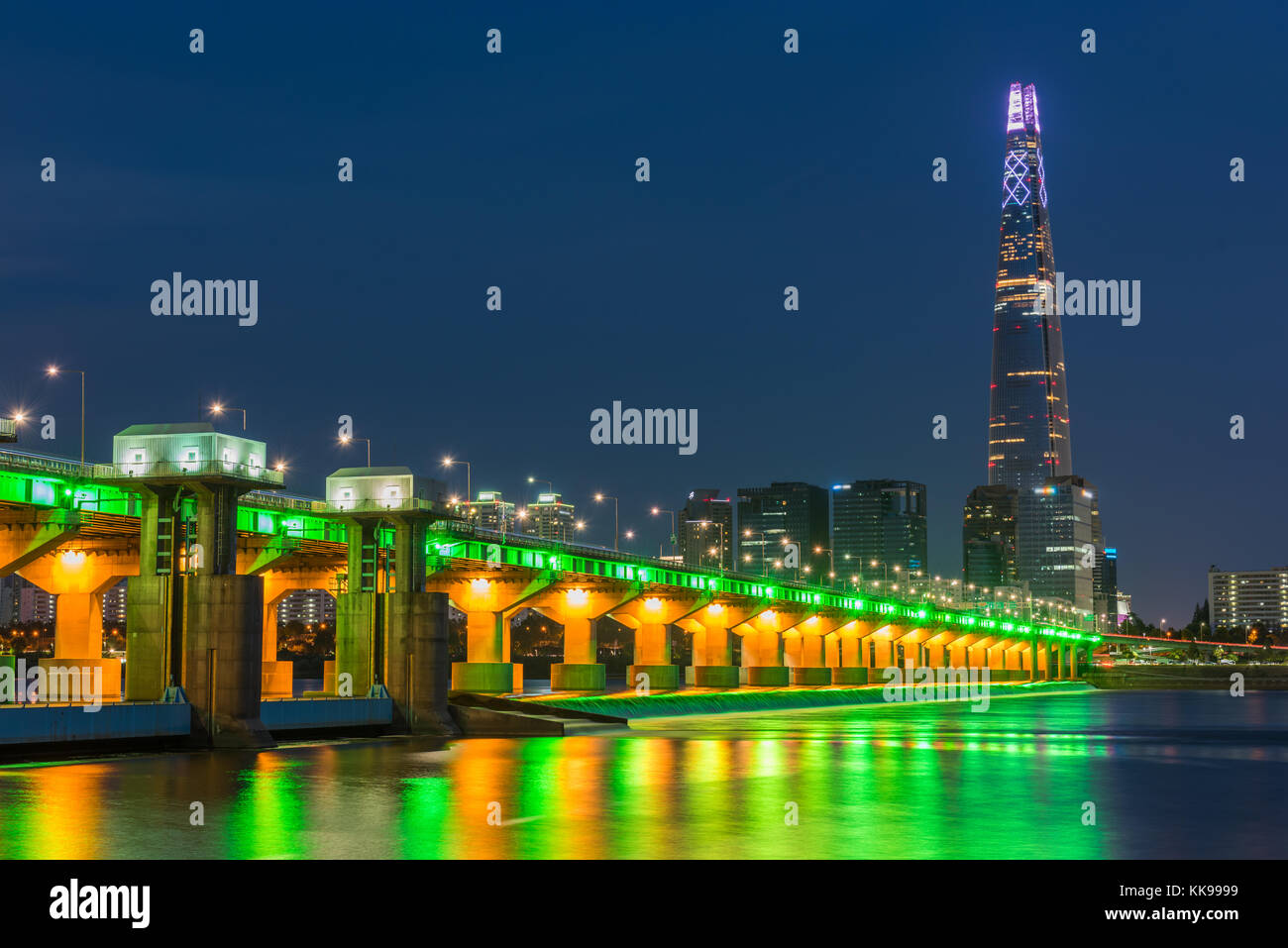La ville de Séoul et lotte tower ,la Corée du Sud. Banque D'Images