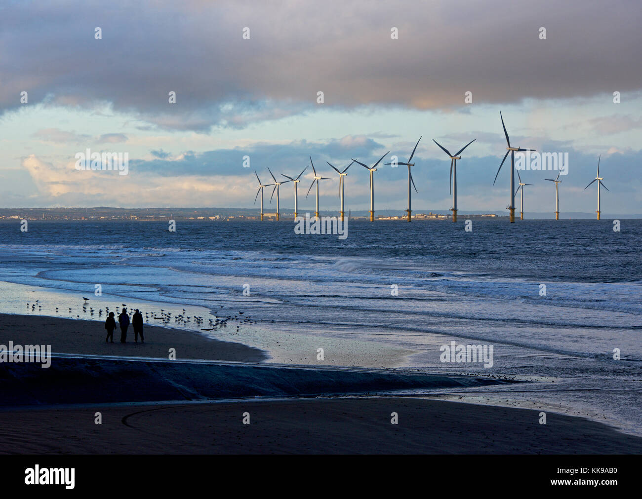 Au parc éolien offshore de Redcar, North Yorkshire, England UK Banque D'Images