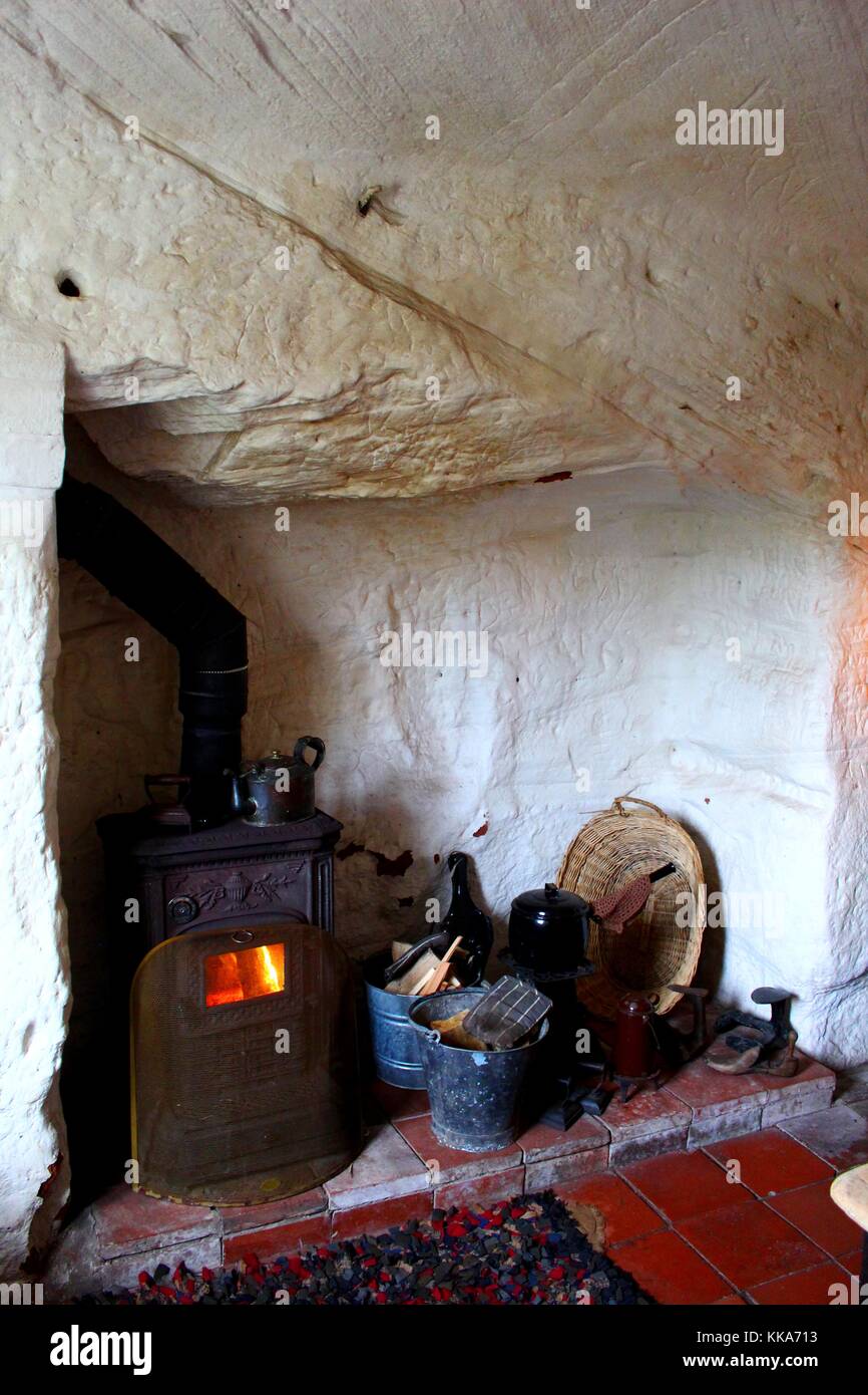 Kinver edge est le foyer de la dernière habitation troglodytique les logements occupés en Angleterre, avec un ensemble complet de maisons troglodytes creusées dans le grès local. Banque D'Images