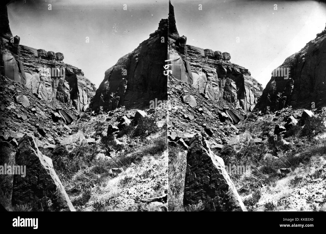 Stéréophotogramme du paysage rocheux de Glen Canyon. Image courtoisie USGS. 1875. Banque D'Images